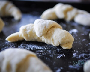 CROISSANTS