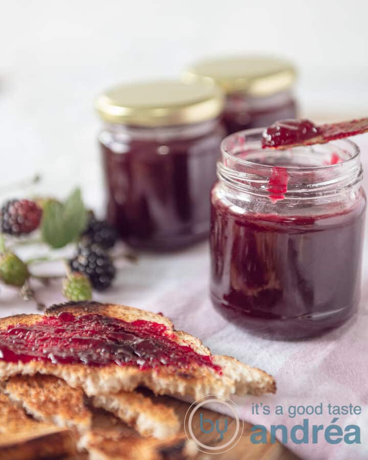 Zelf Bramenjam Maken met Oregano - By Andrea Janssen