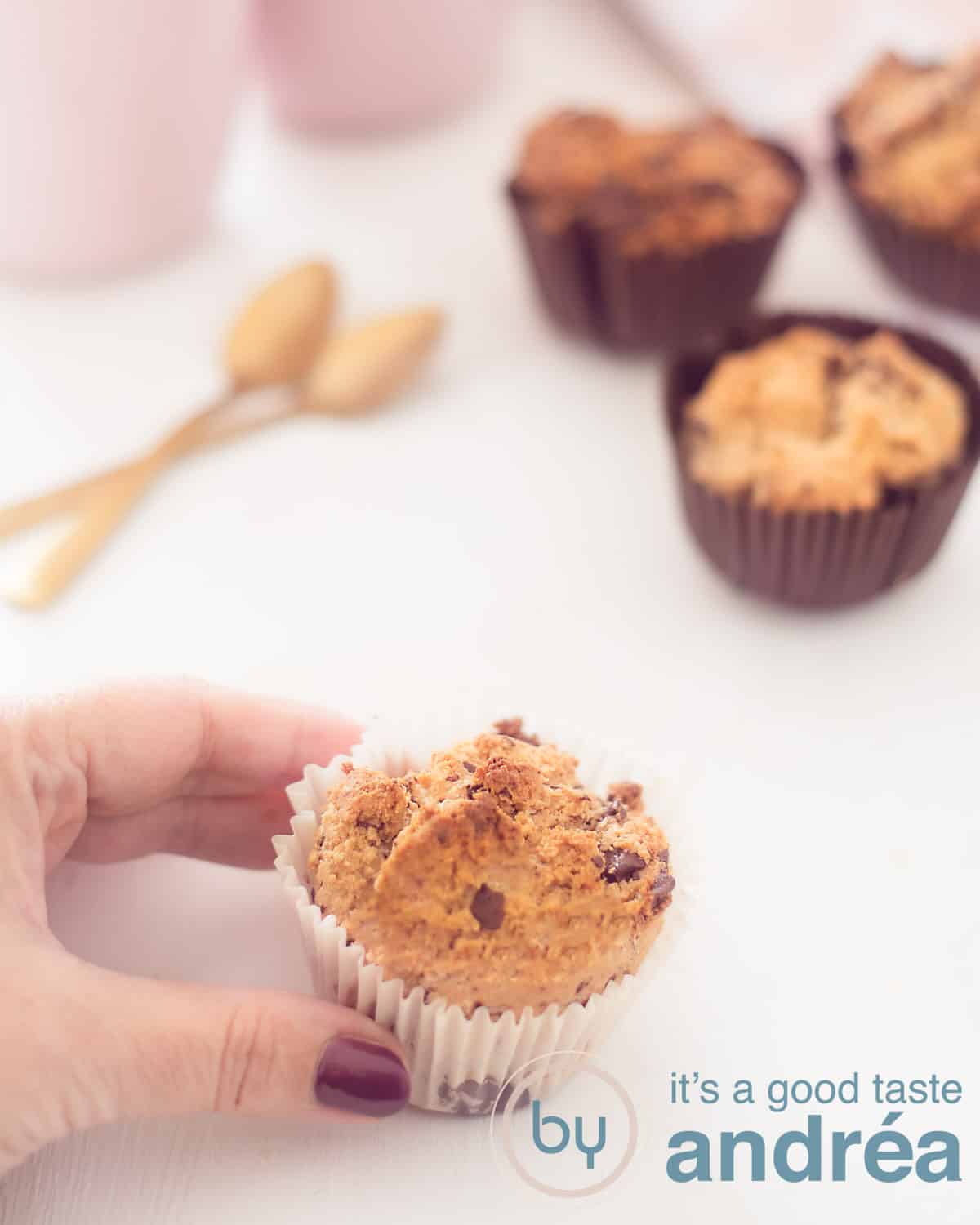 glutenvrije boekweitmuffins met chocolade en kokos