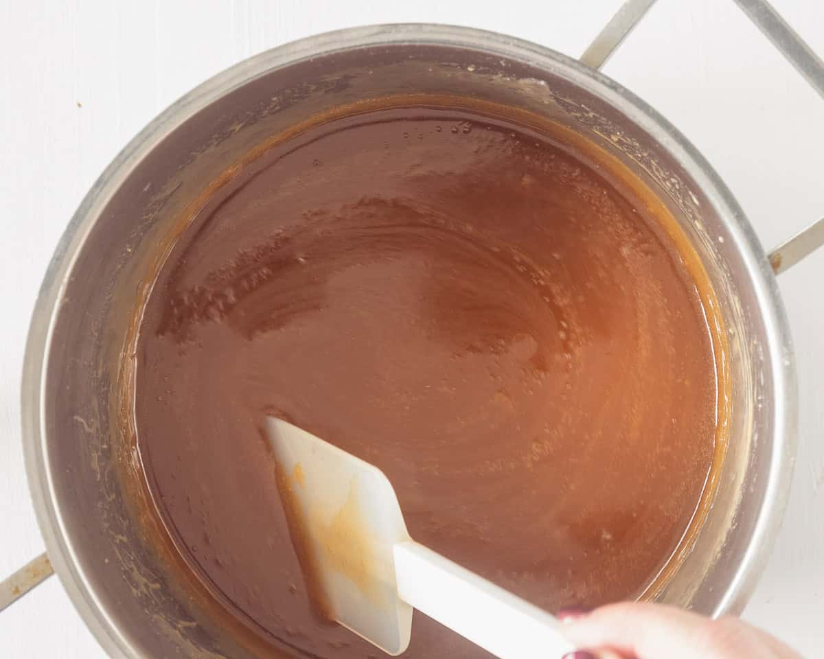A pan with salted Caramel sauce