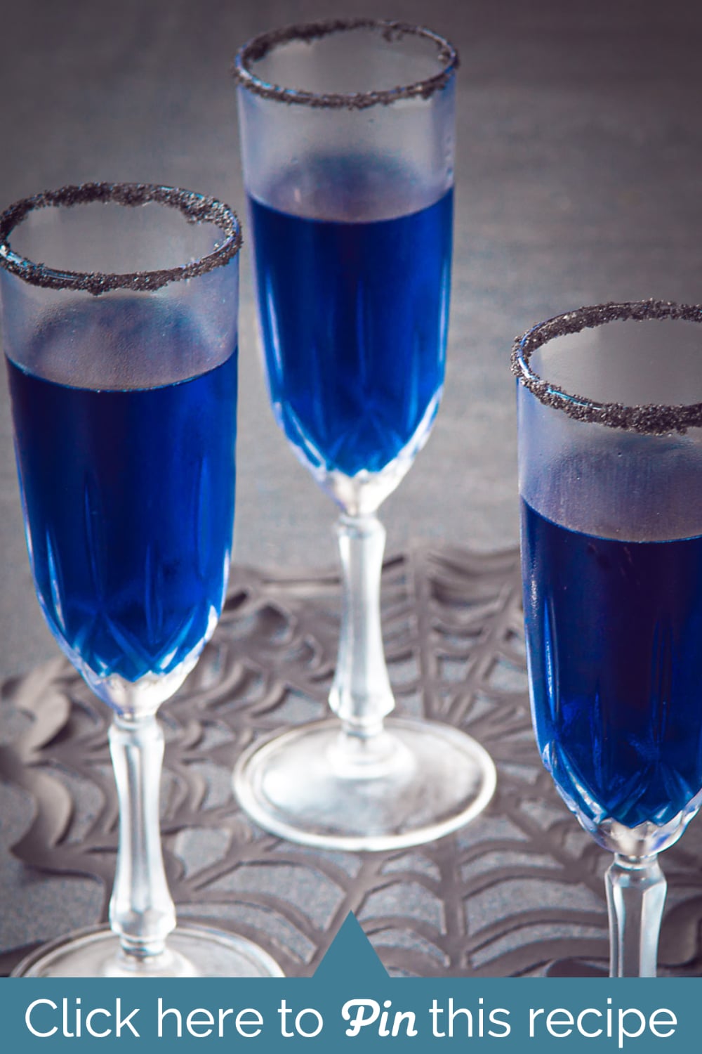 sta Halloween blues cocktail