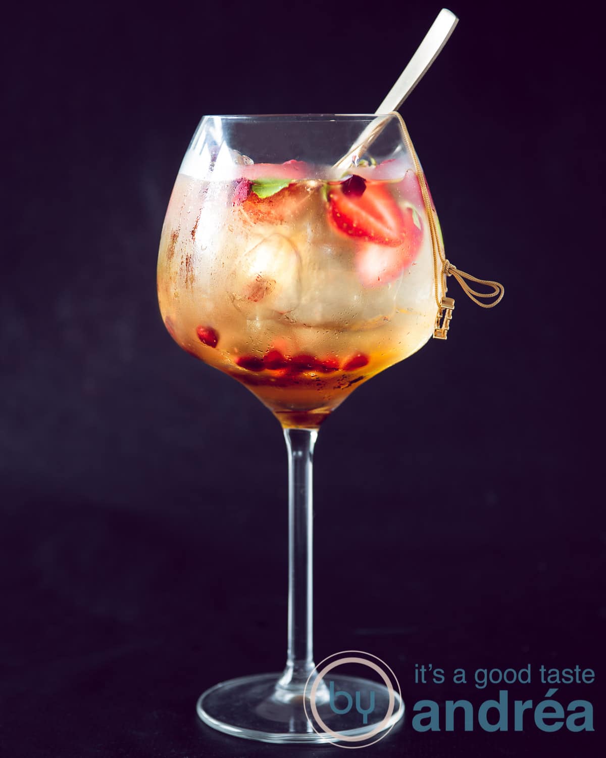 Sangria Blanca met licor 43