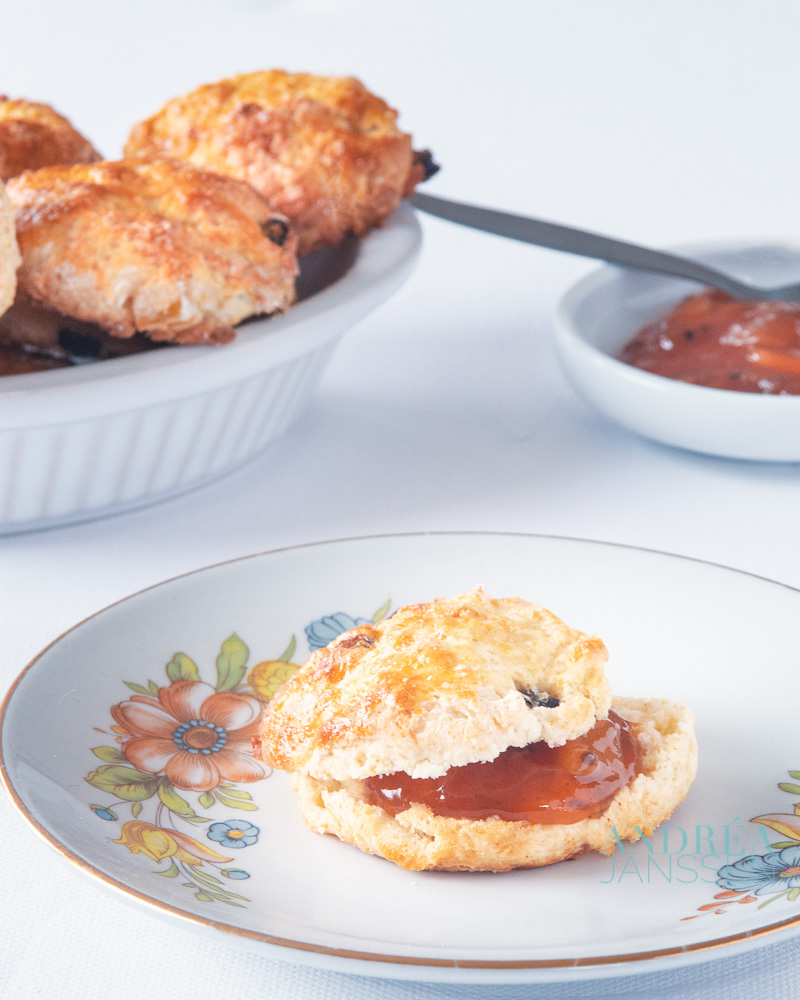 Scones met sinaasappel