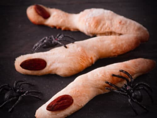 3 enge broodvingers met spinnen