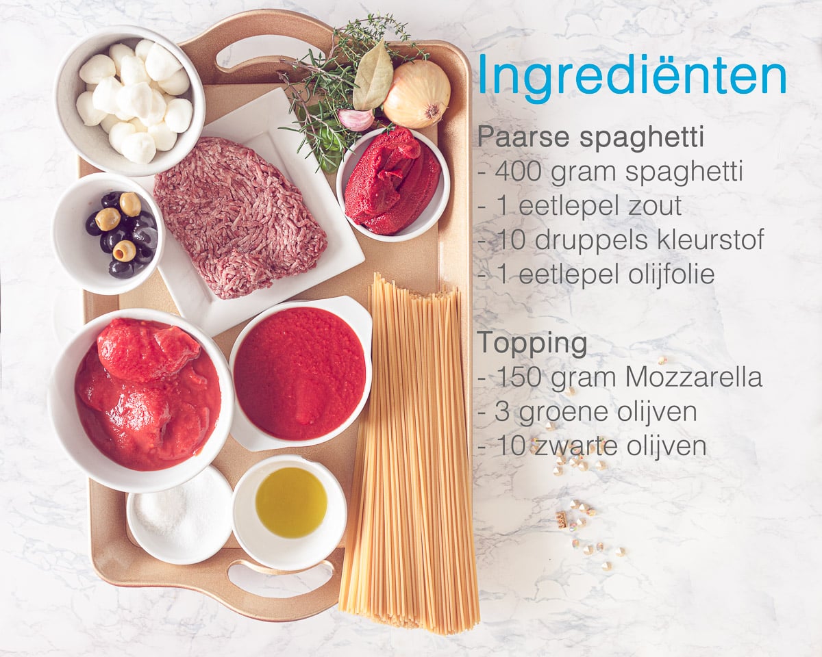 Ingrediënten spaghetti en topping