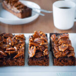 BROWNIE MAPLE PECAN CAKE-18-bewerkt