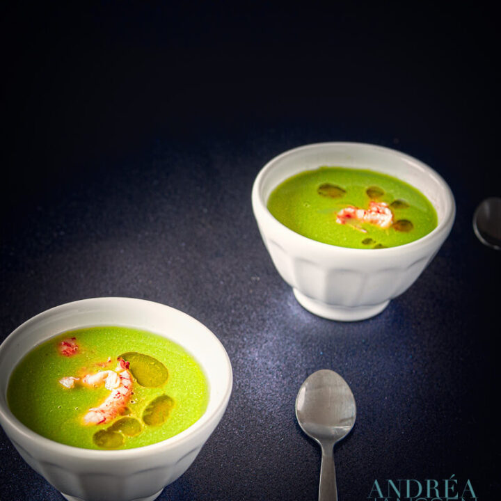 Licht soepje van doperwtjes en rivierkreeftjes - pea soup with cray fish-bewerkt