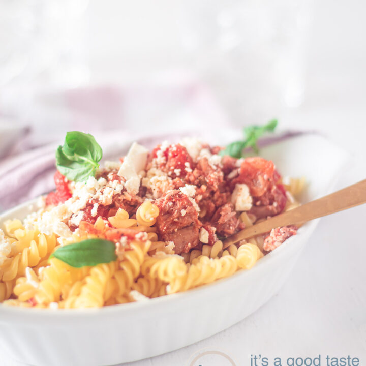 Griekse pasta met tonijn - greek pasta with tuna