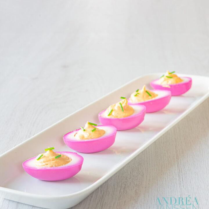 Paarse gevulde eieren - purple deviled eggs