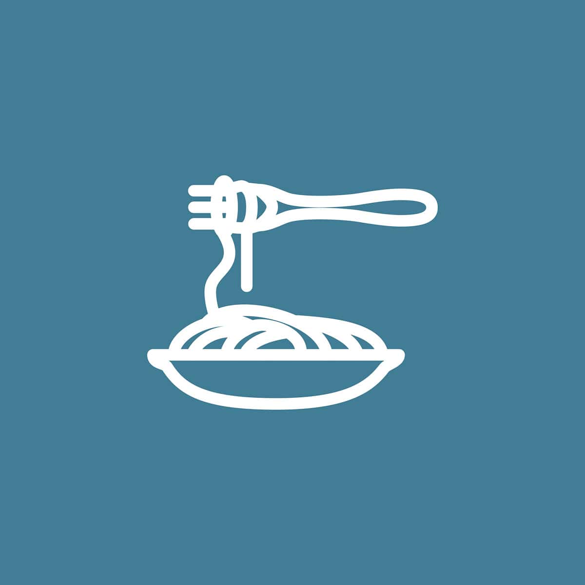 Een tekening van een bord gevuld met spaghetti. Een vork met spaghetti hangt erboven op een blauwe ondergrond