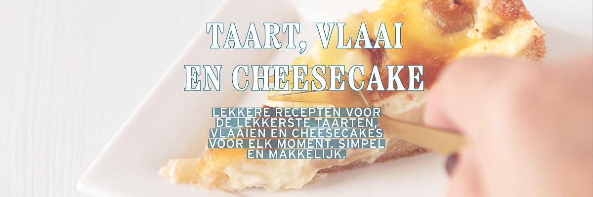 Een deel van een appeltaart op een witte ondergrond. Een tekst overlay taart, vlaai en cheesecake, de lekkerste recepten voor de lekkerste taarten, vlaaien en cheesecakes voor elk moment. Simpel en makkelijk