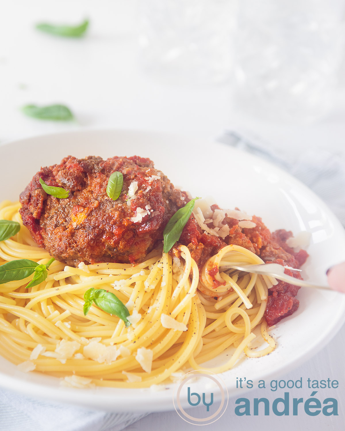 Gehaktballen met salie en Parmezaanse kaas