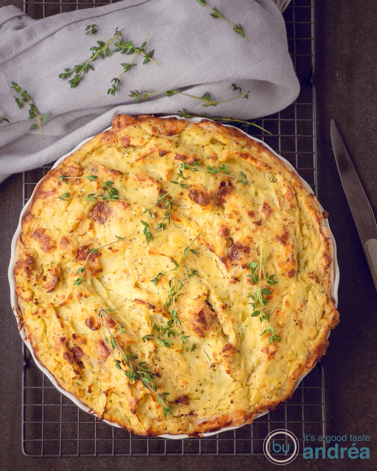 Quiche met bloemkool, broccoli en cervelaat